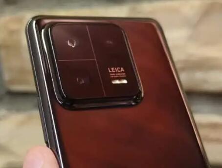 小米13 Pro评测：具有专业级相机硬件的的庞然大物