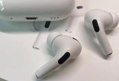 AirPods Pro 2可能会使用USB-C端口启动