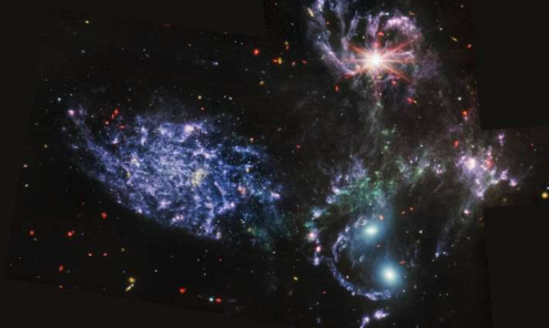 宇宙中的第一道光有助于构建暗物质图谱