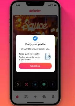 Tinder已经使用人工智能来验证照片和视频