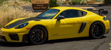 2023款保时捷Cayman GT4 RS是当今最畅销的跑车