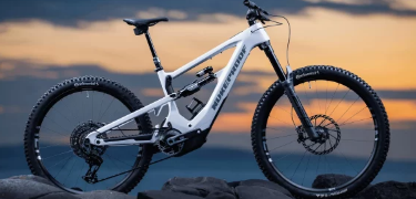 Nukeproof兆瓦碳电动山地自行车已推出